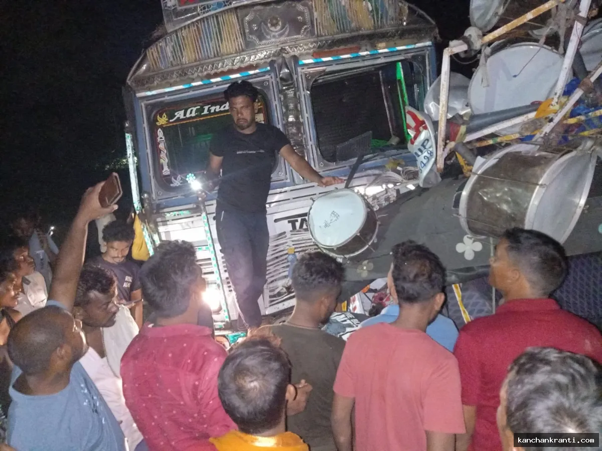 चीखों में बदला शहनाई का जश्न: रजरप्पा में काल ने बुझा दिए 7 घरों के चिराग, हादसे में ताशा पार्टी के कलाकारों की दर्दनाक मौत
