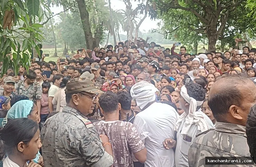कौन है वो हत्यारा....पहले पति को मारा, अब उसी अंदाज में पत्नी और बेटे की भी जान ली
