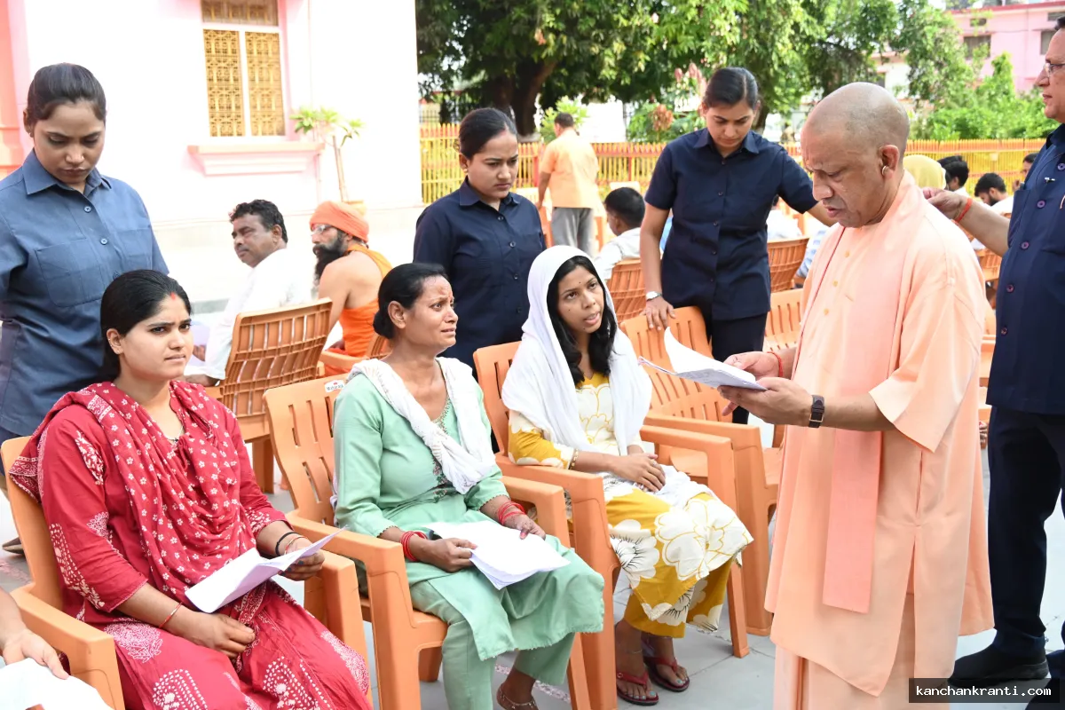 इलेक्ट्रिक वाहनों के लिए योगी सरकार ने दी 210 करोड़ रुपये की सब्सिडी, 43 हजार से अधिक लोगों को मिला लाभ