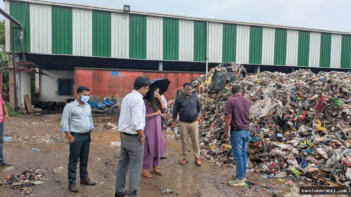 देवघर: नगर आयुक्त सुलोचना मीणा का कड़ा रुख, स्वच्छता प्लांटों के औचक निरीक्षण में धीमी प्रगति पर भड़कीं, दी 15 दिनों की मोहलत
