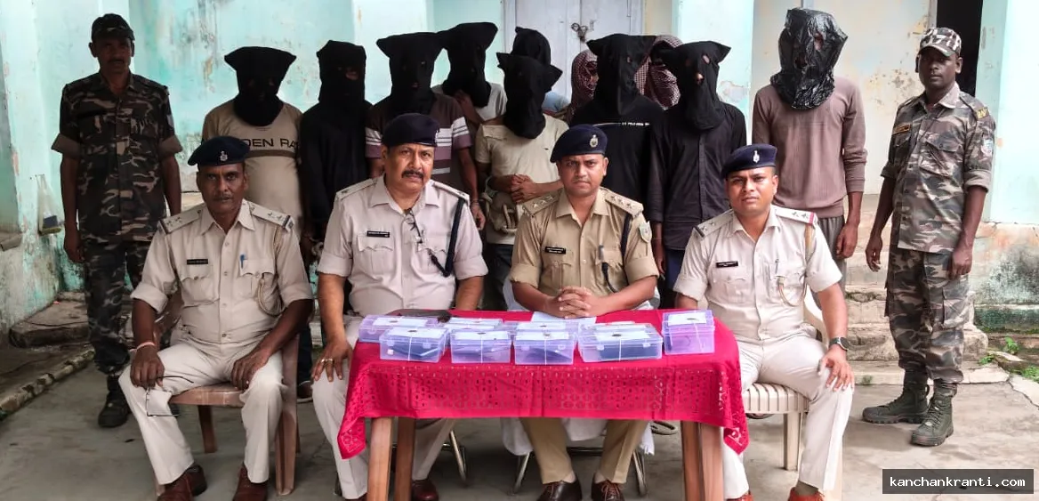 मोहनपुर और पथरड्डा क्षेत्र में छापेमारी, 11 अपराधियों के पास से 14 मोबाइल, 14 सिम और 2 प्रतिबंधित सिम बरामद