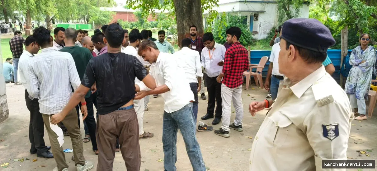 बिहार दरोगा मद्य निषेध परीक्षा में कदाचार : ब्लूटूथ डिवाइस के साथ अभ्यर्थी दबोचा गया, दो बायोमेट्रिक कर्मी भी गिरफ्तार