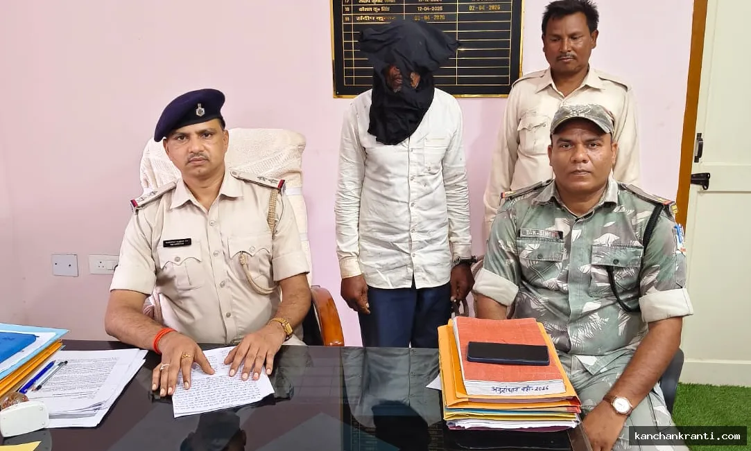 देवघर: स्कूल में घुसा चोर और मौके पर पकड़ा गया,  जानें क्या-क्या की थी चोरी