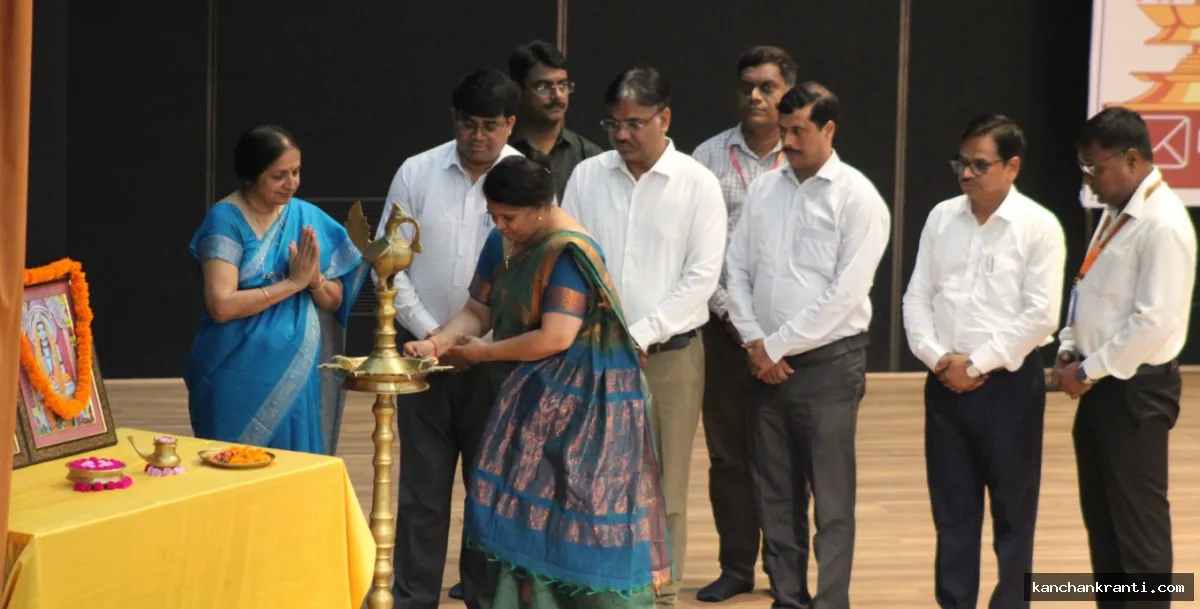 विश्वविद्यालय सिर्फ डिग्री बांटने का ठिकाना नहीं, यह तो राष्ट्र निर्माण का पावरहाउस है: डॉ. वर्षा मोखासी