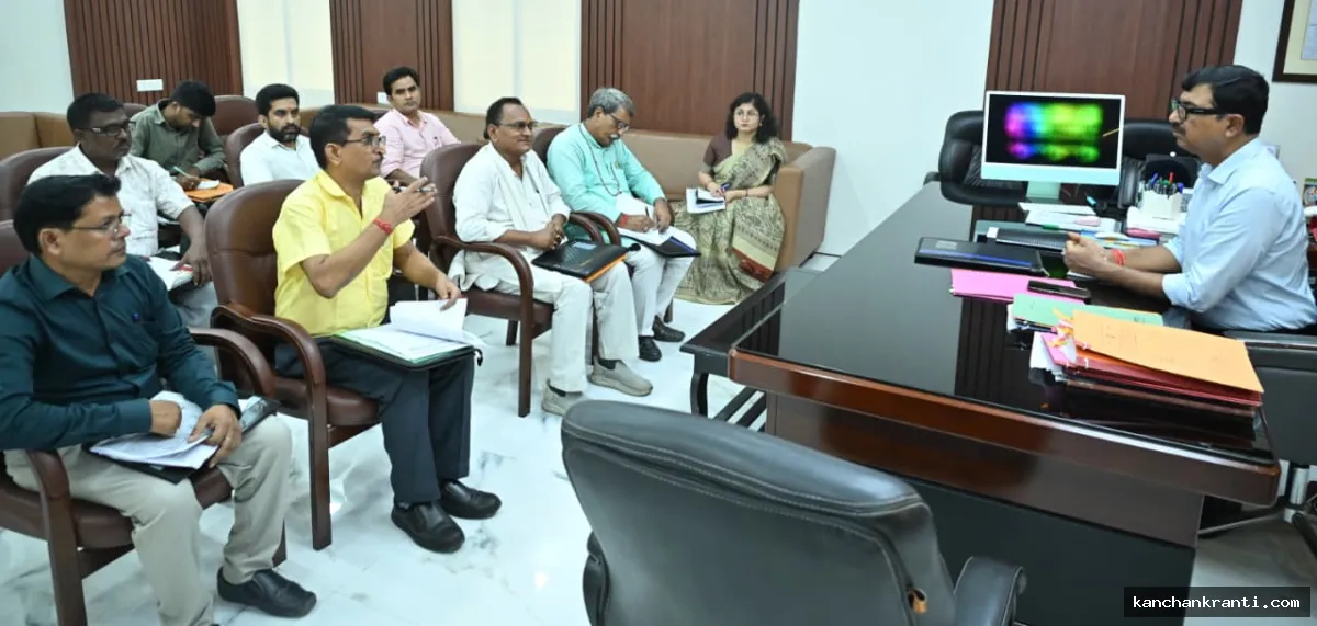 जमुई में सूखे के खतरे के बीच जिला प्रशासन मुस्तैद: वैकल्पिक फसलों की तैयारी शुरू, खाद की कालाबाजारी रोकने के लिए बने 4 धावा दल; हेल्पलाइन नंबर जारी