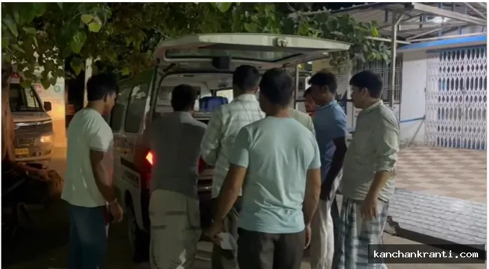 जमुई-नवादा मार्ग: आढ़ा के पास तेज रफ्तार हाइवा ने ऑटो को मारी टक्कर, 1 व्यक्ति की मौत, चालक गंभीर
