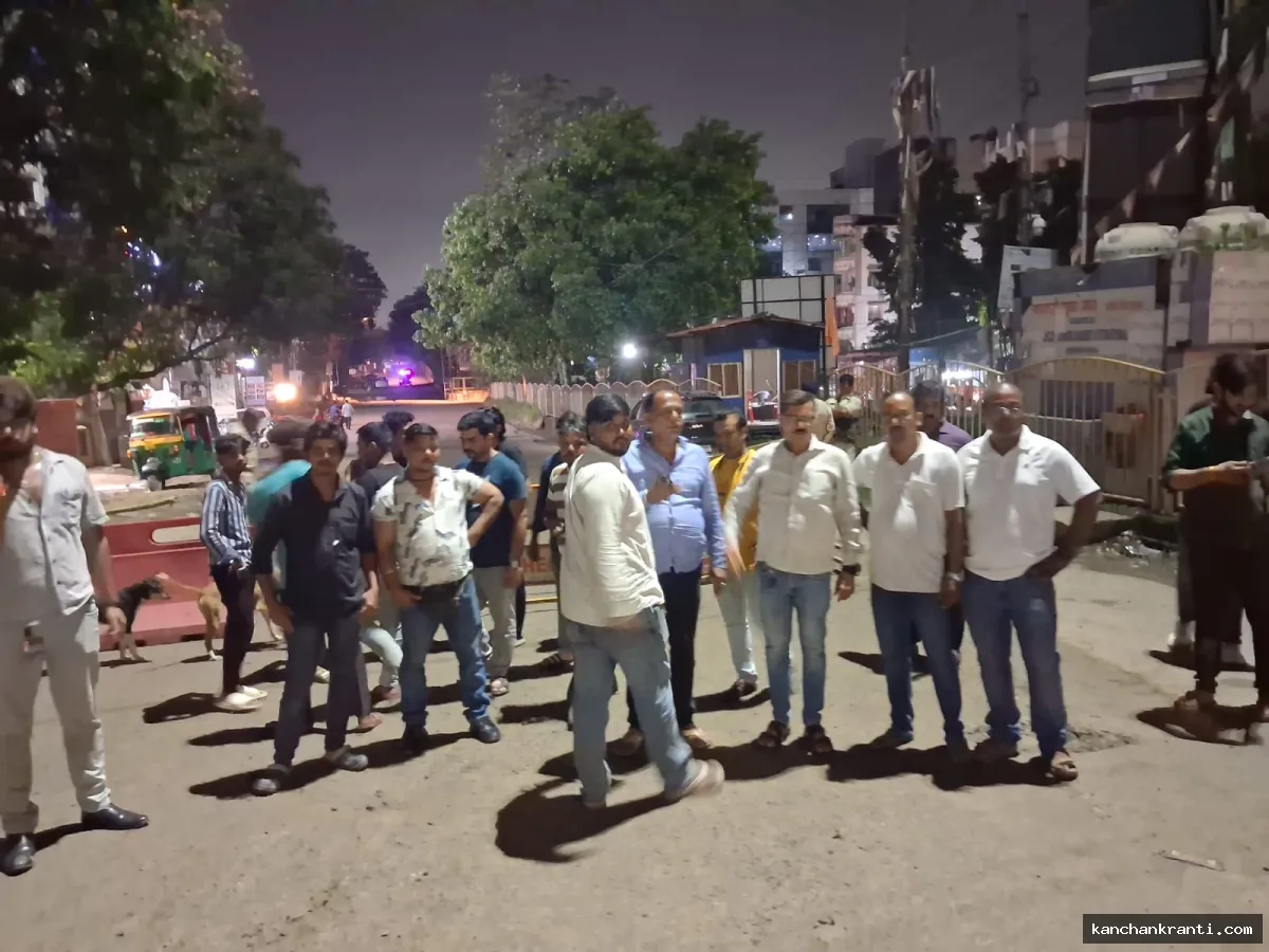 डिमना रोड पर बारिश से बिगड़े हालात, सरयू राय के हस्तक्षेप के बाद शुरू हुआ राहत कार्य; एनएचएआई पर लापरवाही का आरोप