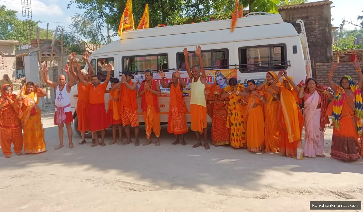 बाबा वैद्यनाथ धाम के मैराथन धावक बने डॉ. एमके गिरि राकेश, 15 की उम्र में शुरू हुआ सफर 55वीं यात्रा तक पहुँचा