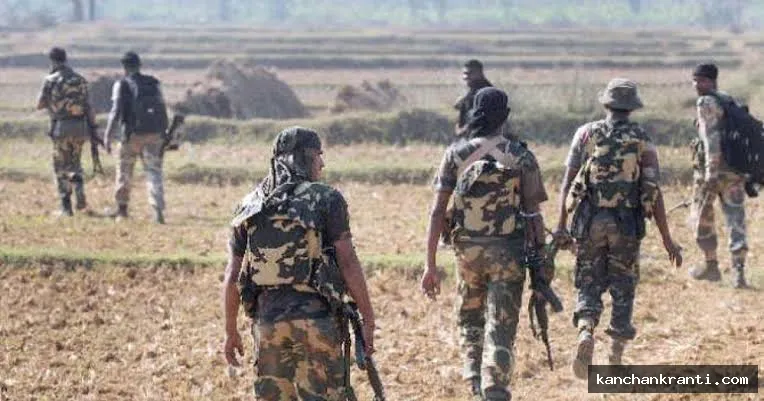 झारखंड में 15 लाख के इनामी माओवादी समेत 3 गिरफ्तार, AK-47 बरामद