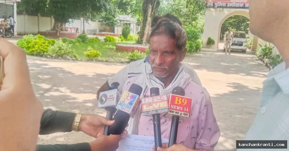 पुलिस की शर्मनाक करतूत! खून से लथपथ पीड़ित से दरोगा ने मांगी रिश्वत, मना करने पर बेटे को बैठाया