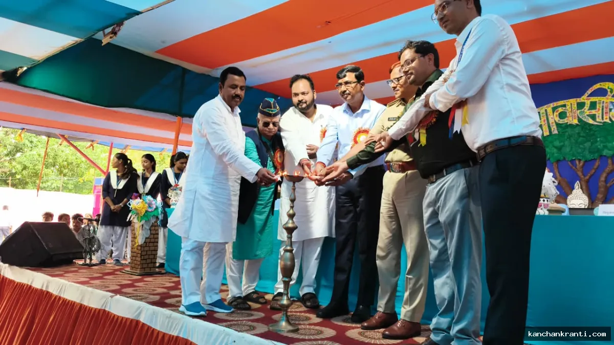 सिमुलतला आवासीय विद्यालय का 17वां स्थापना दिवस आयोजित, पूर्व छात्र सम्मानित