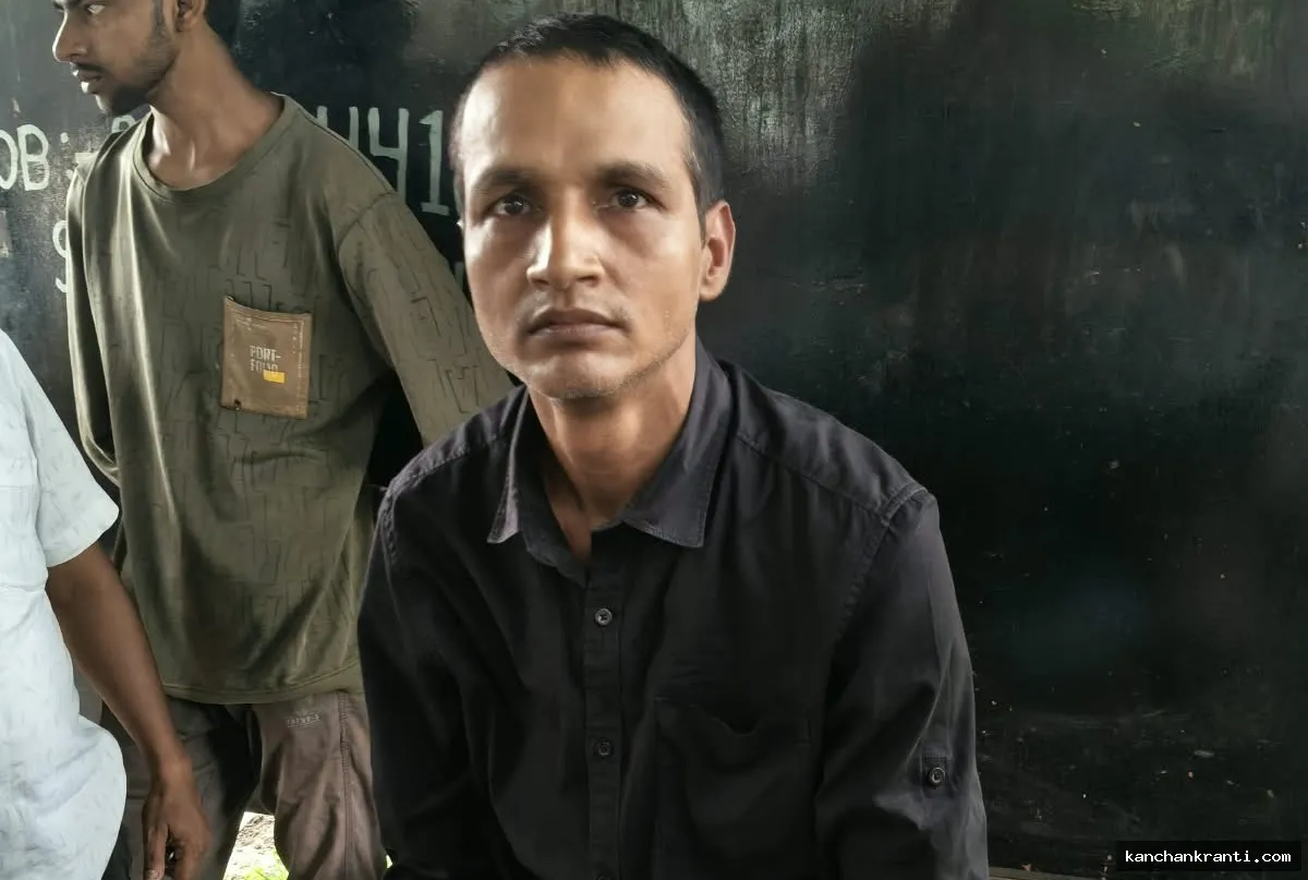 धनबाद: कार्मल स्कूल की छात्राओं से छेड़खानी करने वाला सिरफिरा रंगे हाथ पकड़ाया, अभिभावकों ने धुनाई कर पुलिस को सौंपा