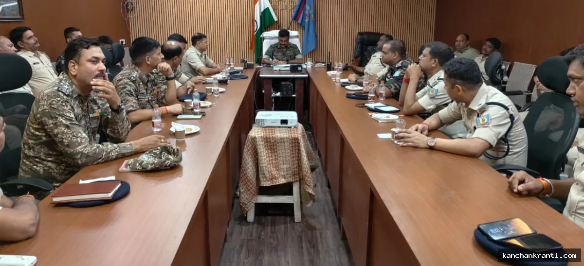 बाबा धाम में अंतिम सोमवारी की तैयारी पूरी: SP ने QRT को दिए क्विक एक्शन के निर्देश, बेहतर काम पर मिलेगा रिवॉर्ड