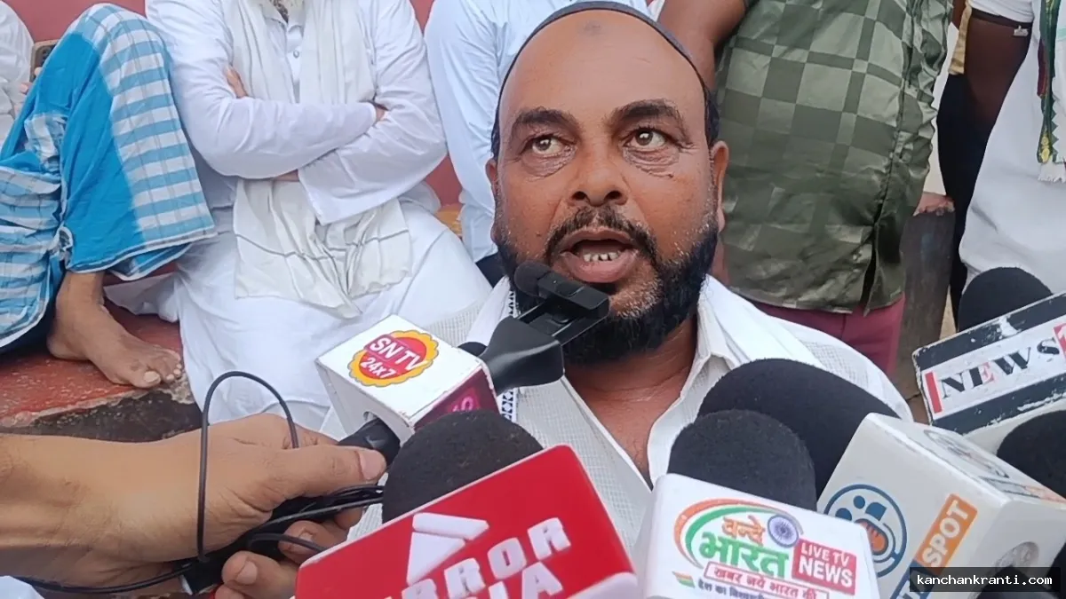 मधुपुर का मार्बल हाउस जमीन विवाद गहराया: ताजुद्दीन शेख ने पेश किए लीज व समझौते के दस्तावेज, जियाउल हक पर लगाया गंभीर आरोप