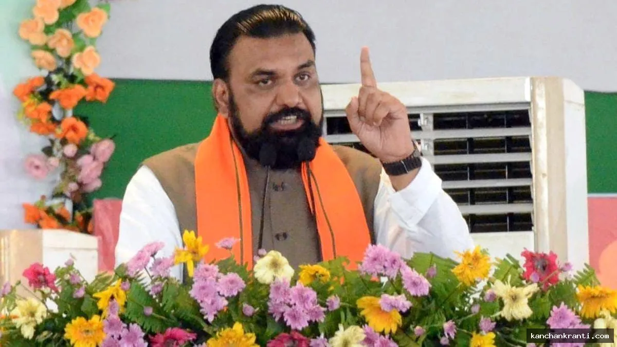 रक्षाबंधन पर महिलाओं को सीएम सम्राट चौधरी की बड़ी सौगात: लॉन्च हुईं तीन नई योजनाएं, पुलिस दीदी के लिए 4,700 वाहनों का फ्लैग ऑफ