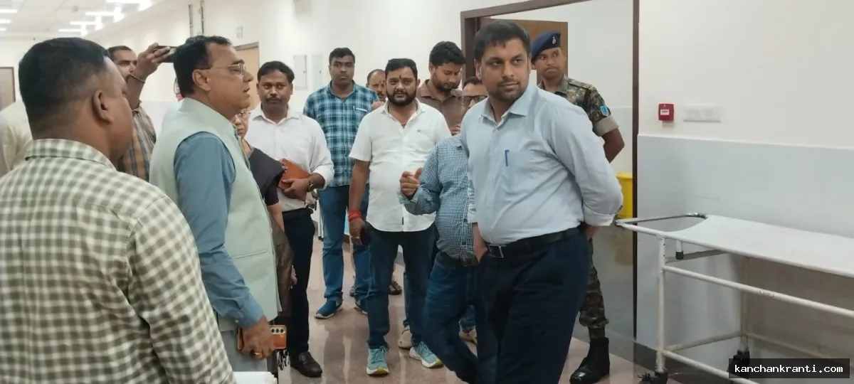 गंभीर मरीजों को स्थानीय स्तर पर मिलेगी उच्चस्तरीय चिकित्सा : देवघर सदर अस्पताल के निर्माणाधीन क्रिटिकल केयर ब्लॉक की जांच, एक सप्ताह में कार्य पूर्ण करने का निर्देश