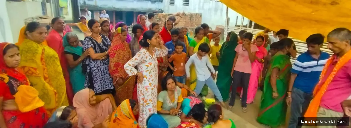 आपसी विवाद में चाकू मारकर चचेरे चाचा-भतीजे की हत्या, गांव में तनाव, पुलिस ने पिता-पुत्र समेत तीन को लिया हिरासत में