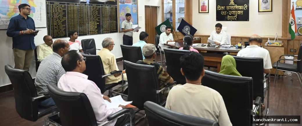 देवघर DC ने सुनीं जनसमस्याएं: जन्म-मृत्यु प्रमाण पत्र और विशिष्ट पहचान पत्र (UID) के लिए लगेंगे विशेष कैंप