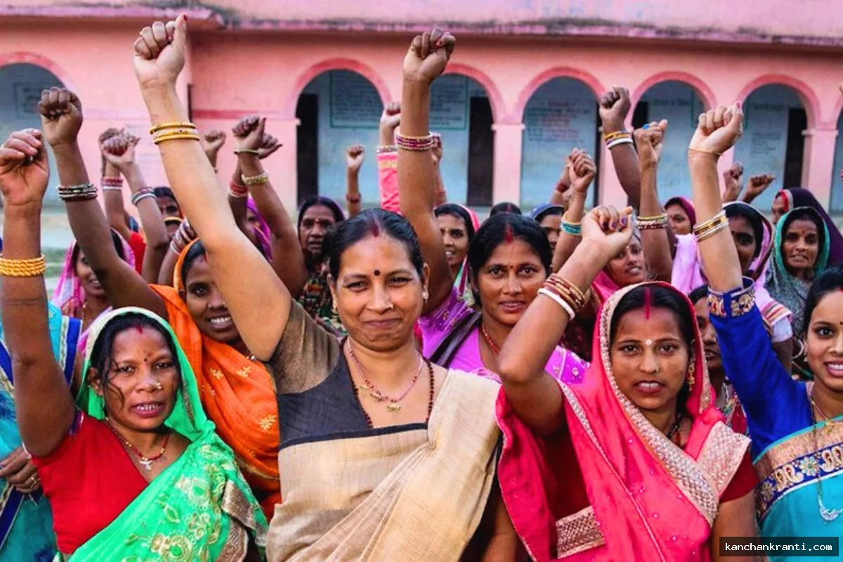 बिहार में जीविका दीदियों की बड़ी उपलब्धि: 90 लाख स्कूली ड्रेसेज सिलकर हासिल किया 126 करोड़ का टर्नओवर