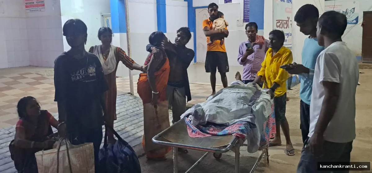 जमुई सदर अस्पताल में बड़ी लापरवाही: 102 एंबुलेंस में ऑक्सीजन न मिलने से पटना रेफर छात्र की मौत, परिजनों ने किया हंगामा