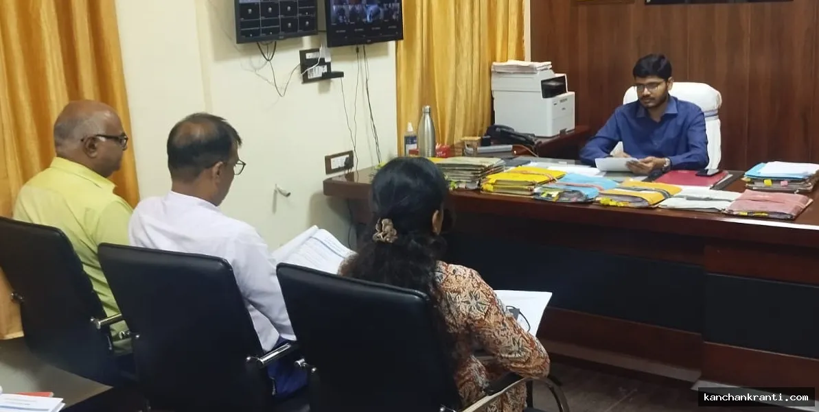 देवघर: प्रोजेक्ट इम्पैक्ट और प्रोजेक्ट RAIL की समीक्षा बैठक, 20 नए विद्यालयों का हुआ चयन
