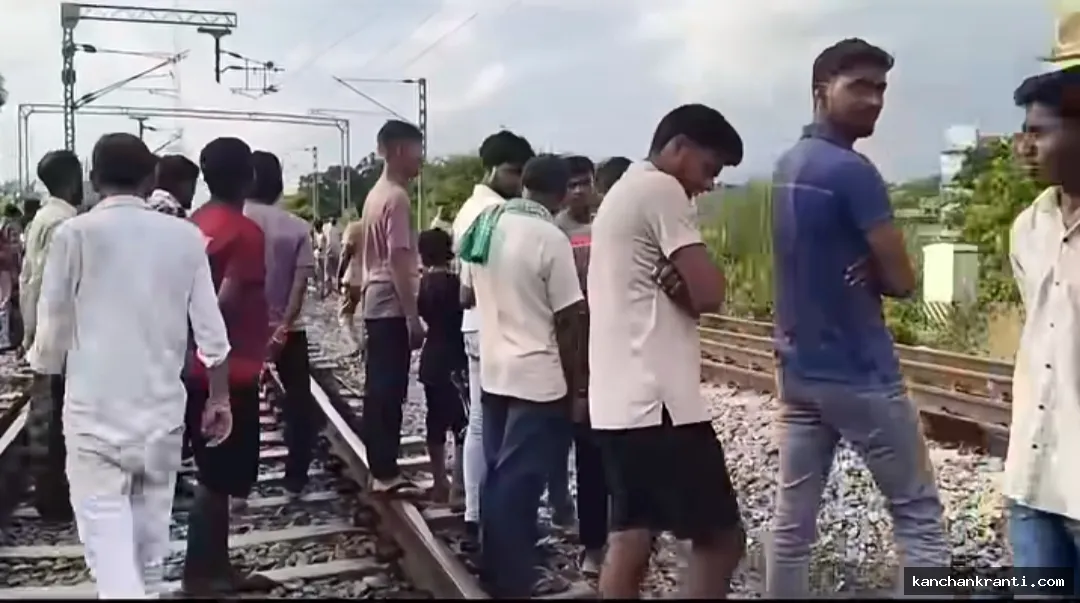 रायबरेली-लखनऊ रेल मार्ग पर पद्मावत एक्सप्रेस से गिरे यात्री की मौत, जेब से मिला टिकट