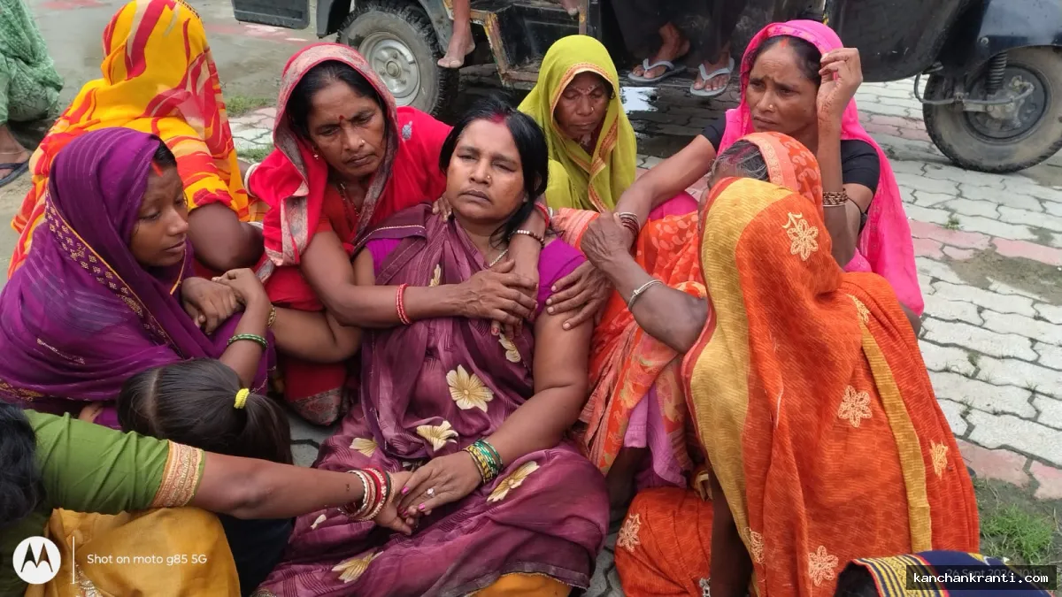 खगड़िया में दर्दनाक हादसा: दाह संस्कार से लौट रहे टेंपो को ईंट लदे ट्रैक्टर ने मारी टक्कर, दो लोगों की मौत