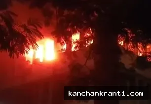जमशेदपुर एलआईसी भवन में भीषण आग से  2 करोड़ का नुकसान, कंप्यूटर व लैपटॉप भी जले