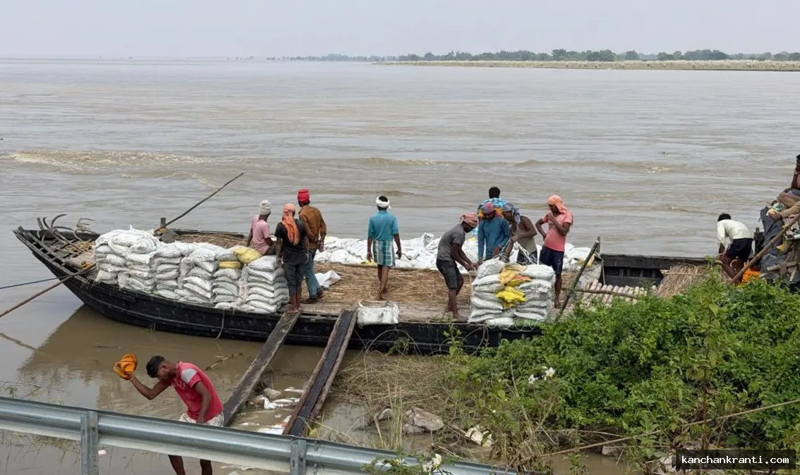 महाराजपुर में गंगा कटाव से 7वें दिन भी ट्रेन सेवा बाधित, रेलवे अपना रहा नई तकनीक