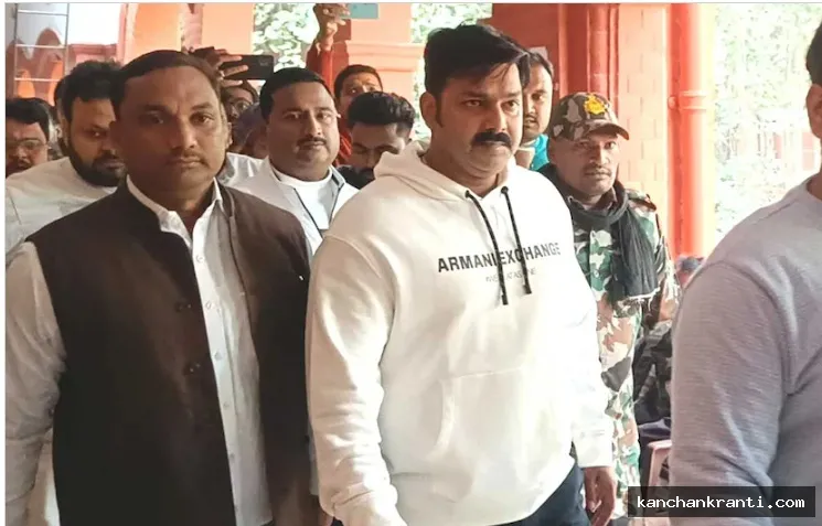 पावर स्टार स्टार पवन सिंह पर कोर्ट की सख्ती :पेश न होने पर लगा जुर्माना, पत्नी ज्योति सिंह पर भी कोर्ट ने लगाया जुर्माना