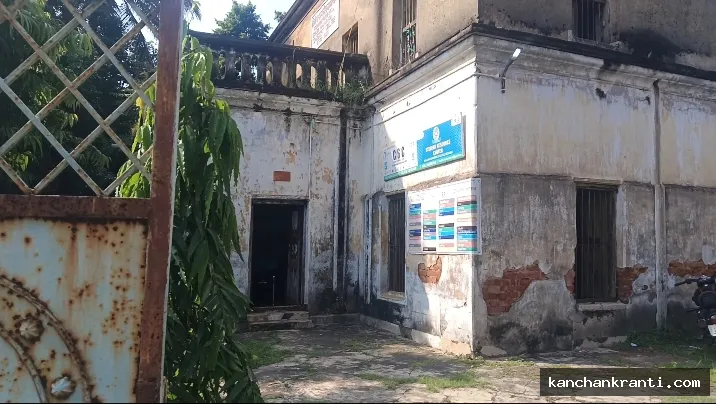 झारखंड में देवभाषा की दुर्दशा: मात्र दो शिक्षकों के भरोसे चल रहा है देवघर का श्री बालानंद संस्कृत महाविद्यालय