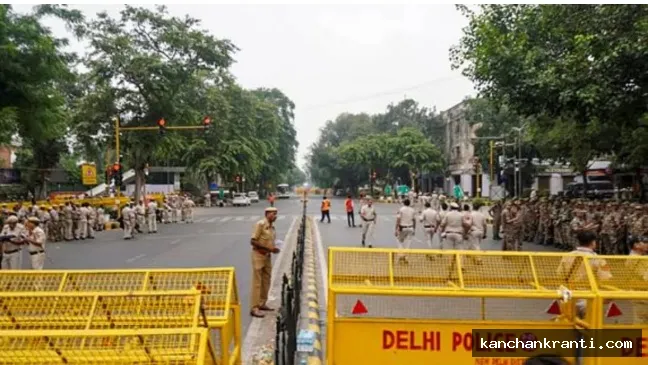 सुप्रीम कोर्ट की सख्त टिप्पणी: जब तक बेहद जरूरी न हो, दिल्ली से हटाएं जाएं बैरिकेड्स