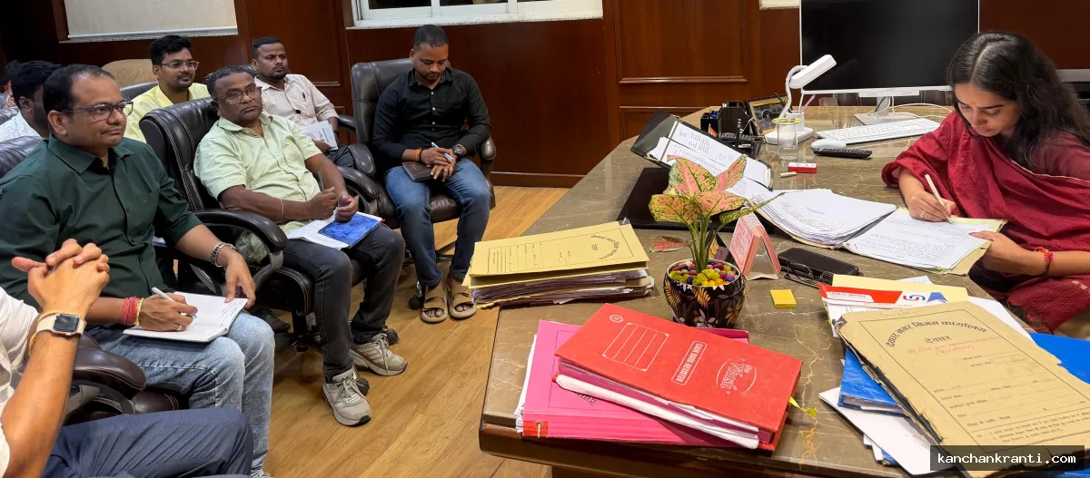 डोर-टू-डोर प्रॉपर्टी टैक्स कलेक्शन पर जोर, बकाएदारों को नोटिस जारी करने का निर्देश