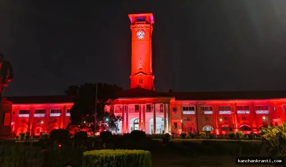डिस्लेक्सिया के प्रति जागरूकता का संदेश, लाल रोशनी से जगमगाए पटना के प्रमुख सरकारी भवन
