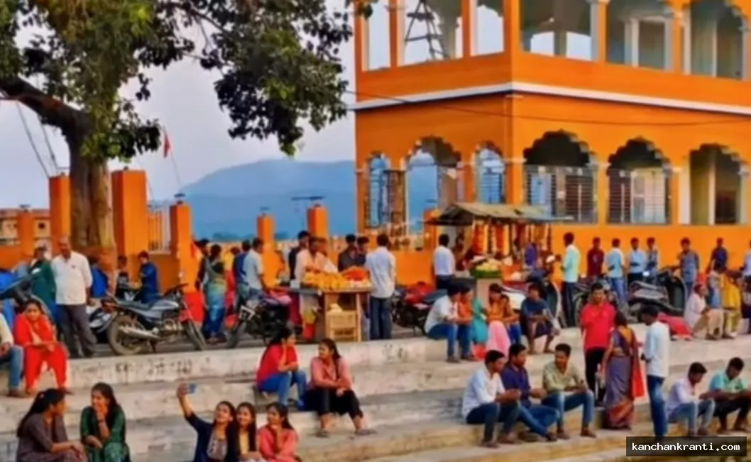 सिंकदरा में रान्हन के बजरंगबली मंदिर में चोरी, CCTV में कैद हुआ संदिग्ध, गुस्से में ग्रामीण