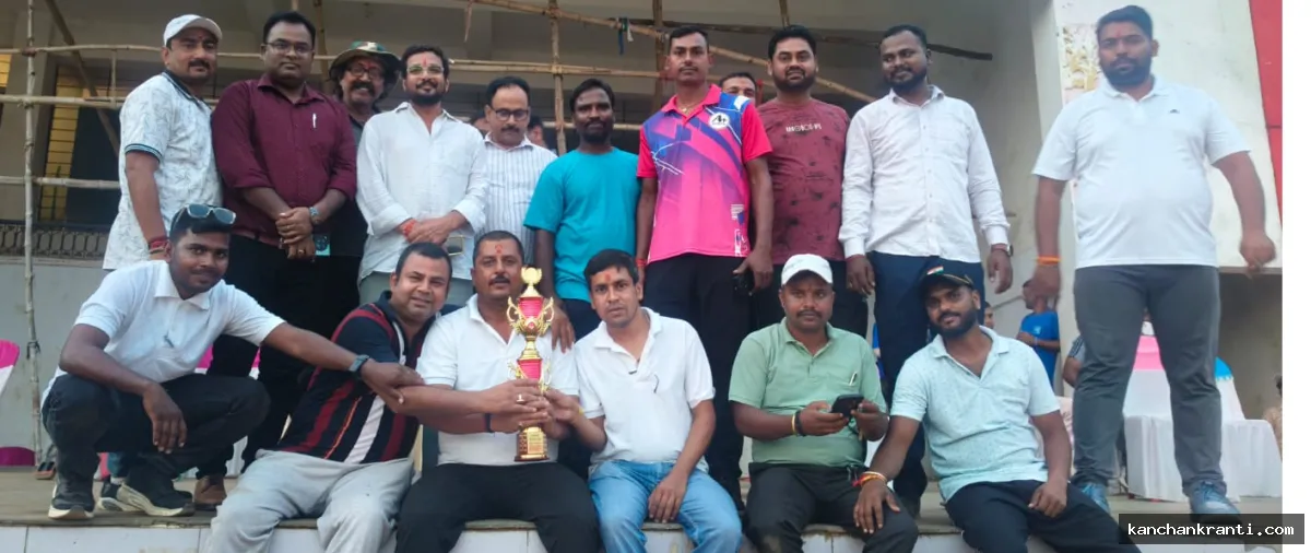 स्वच्छता अभियान के साथ खेल भावना का संदेश, नगर निगम की टीम ने MSWM को 6 रन से हराया