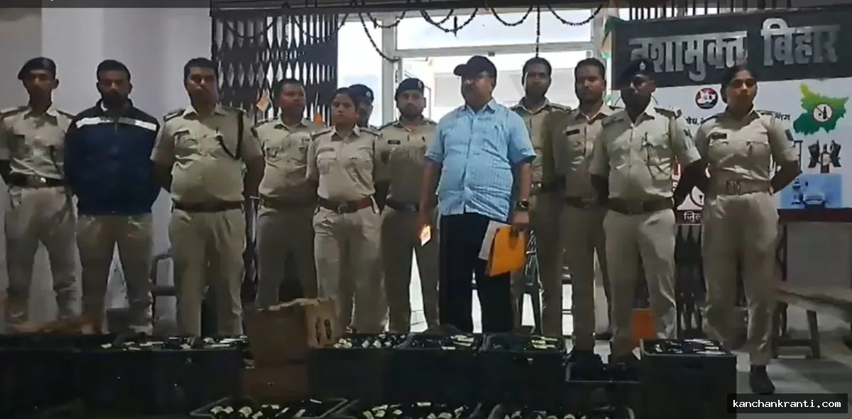 जमुई के नुमर में शराब लदी कार छोड़कर फरार हुआ तस्कर, 768 बोतल अंग्रेजी शराब जब्त